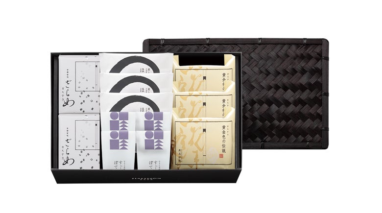 ざらめカステラ2個/すぃーとぽてと4個/ほんわか丸(栗入りどら焼き)3個/黄金色の伝説(カステラ/プレーン)一切れ3個の詰合せ