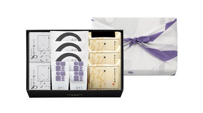 ざらめカステラ2個/すぃーとぽてと4個/ほんわか丸(栗入りどら焼き)3個/黄金色の伝説(カステラ/プレーン)一切れ3個の詰合せ(風呂敷包み)